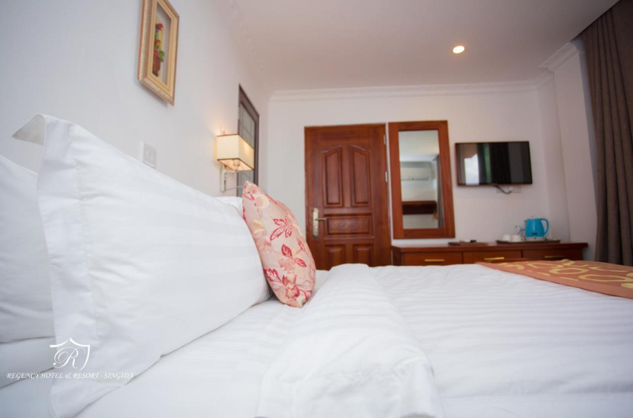 Regency Resort Singida Kültér fotó