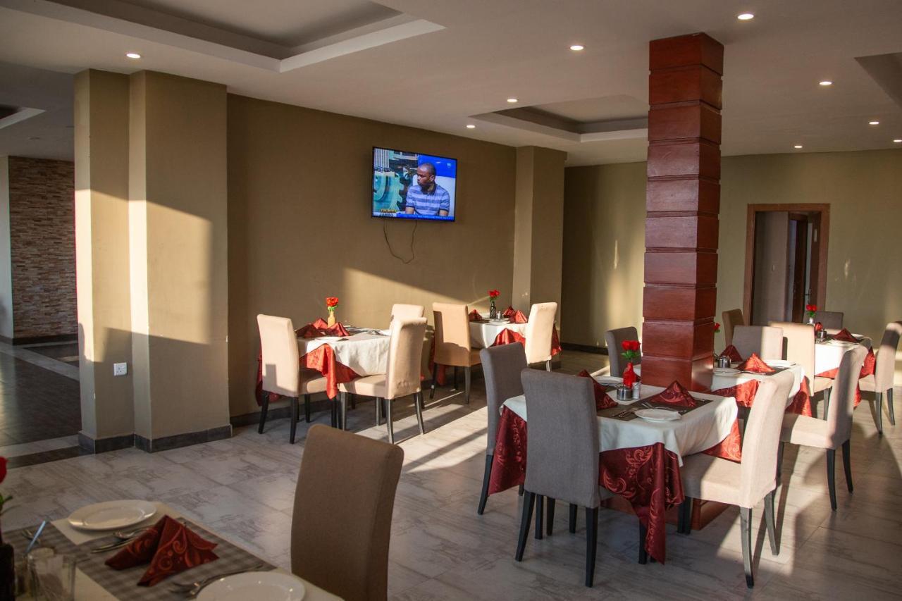 Regency Resort Singida Kültér fotó