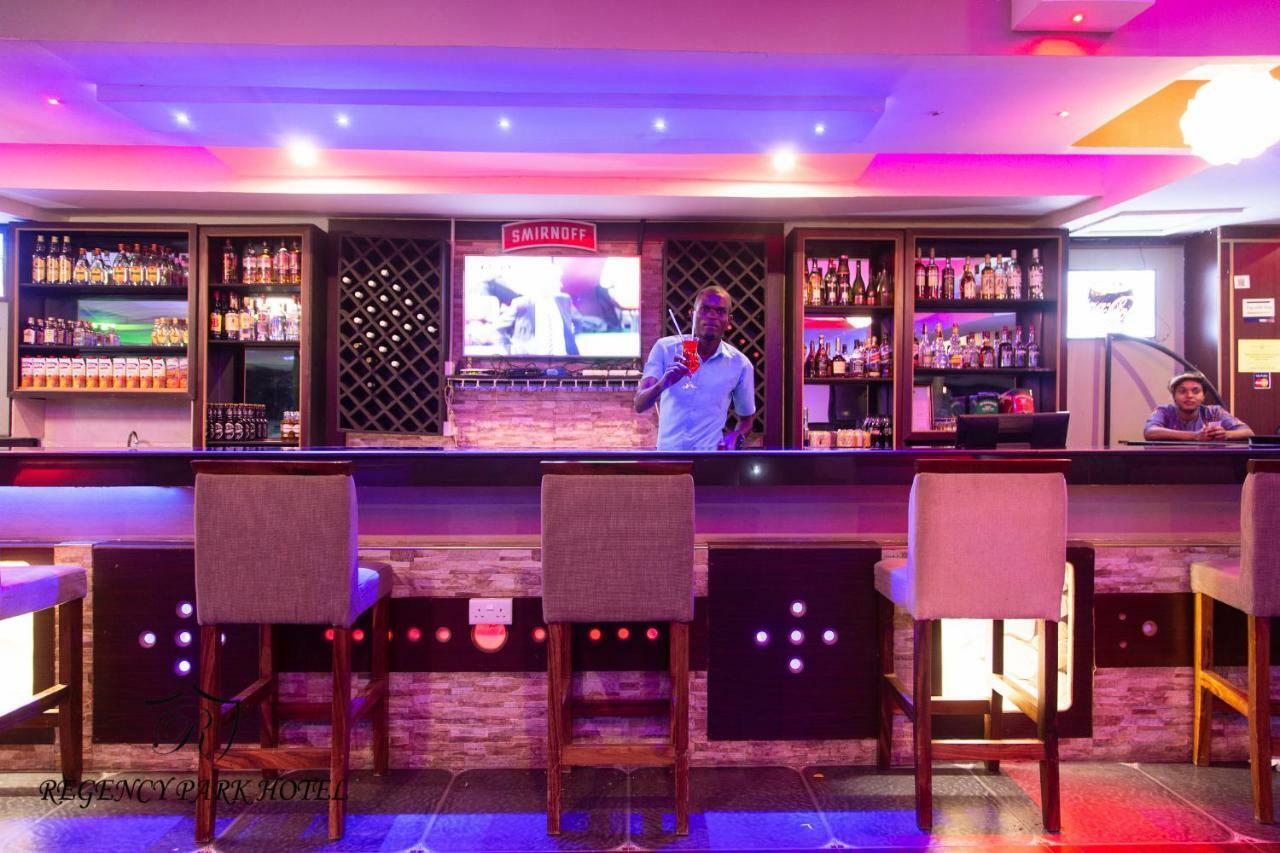 Regency Resort Singida Kültér fotó