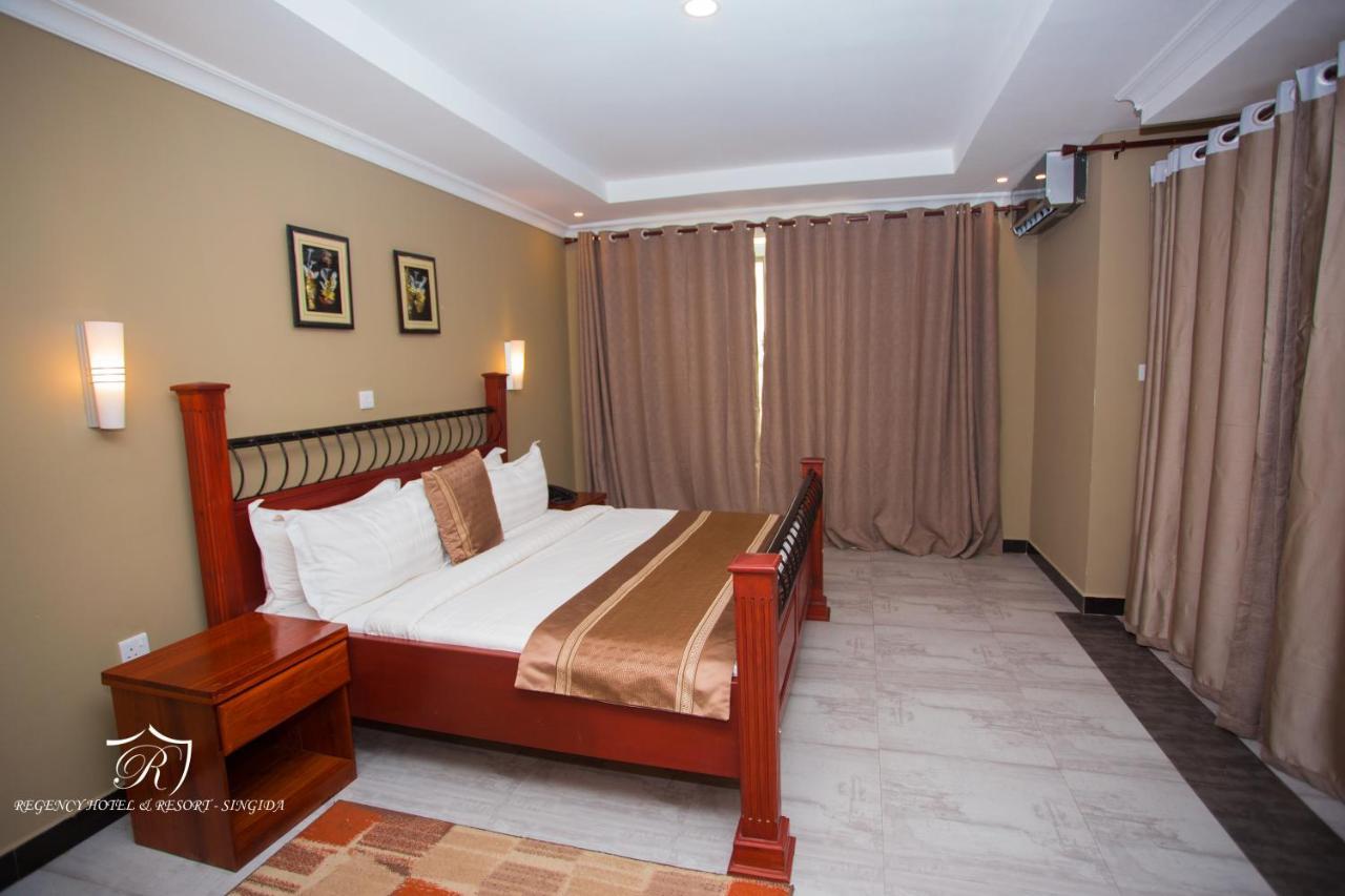 Regency Resort Singida Kültér fotó