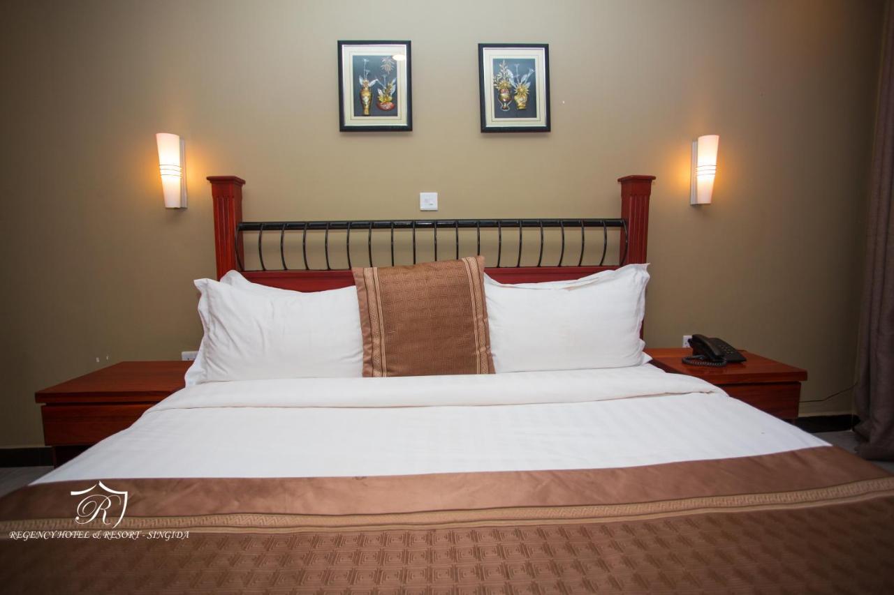 Regency Resort Singida Kültér fotó